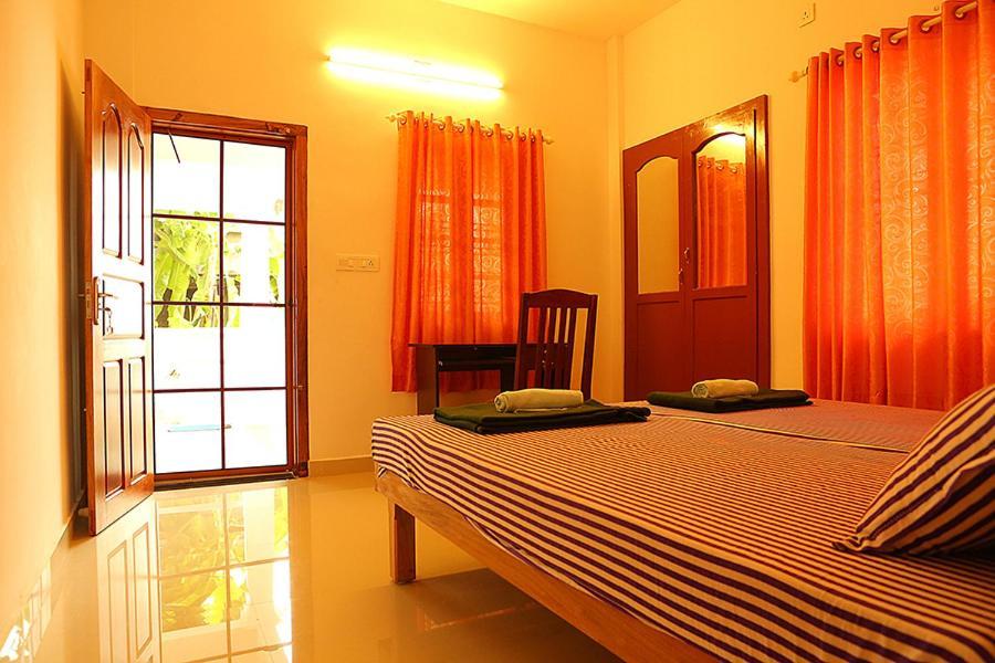 Aleenas Homestay Kochi Exterior foto
